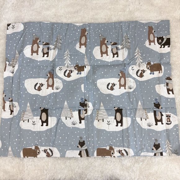 Pottery Barn Kids Organic Winter Bear Flannel Standard Sham Snow Blue White NEW - Picture 3 of 4